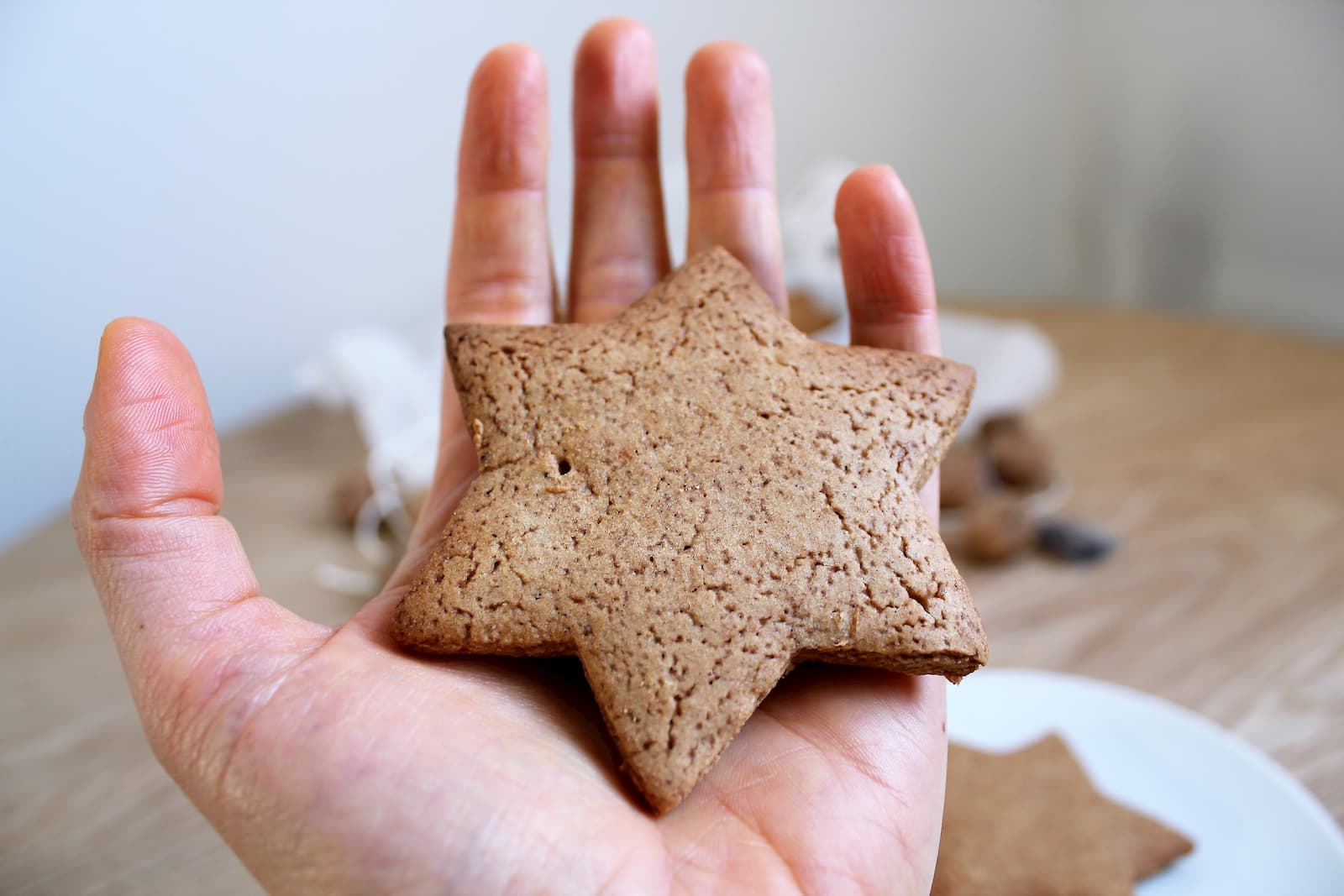 Pierniczki owsiane. Idealne do wykrawania. Wegańskie, bezglutenowe.