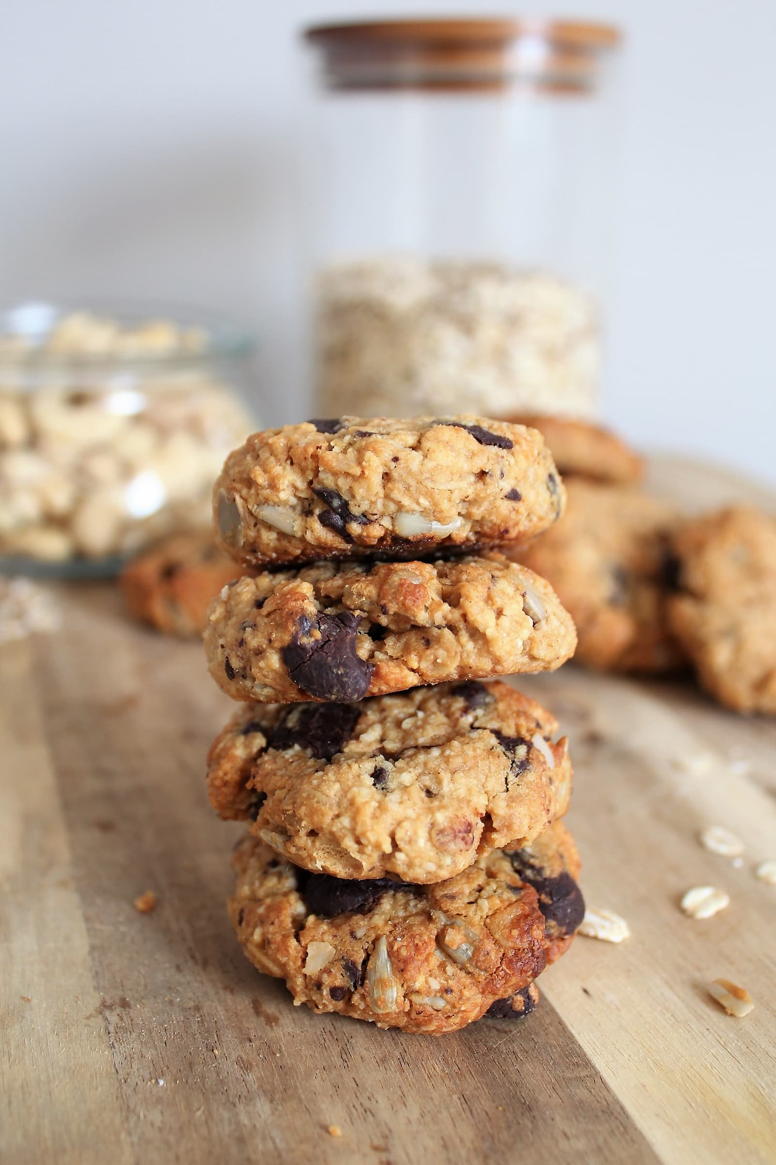 Ciastka owsiane z czekoladą i słonecznikiem (bezglutenowe, wegańskie)
