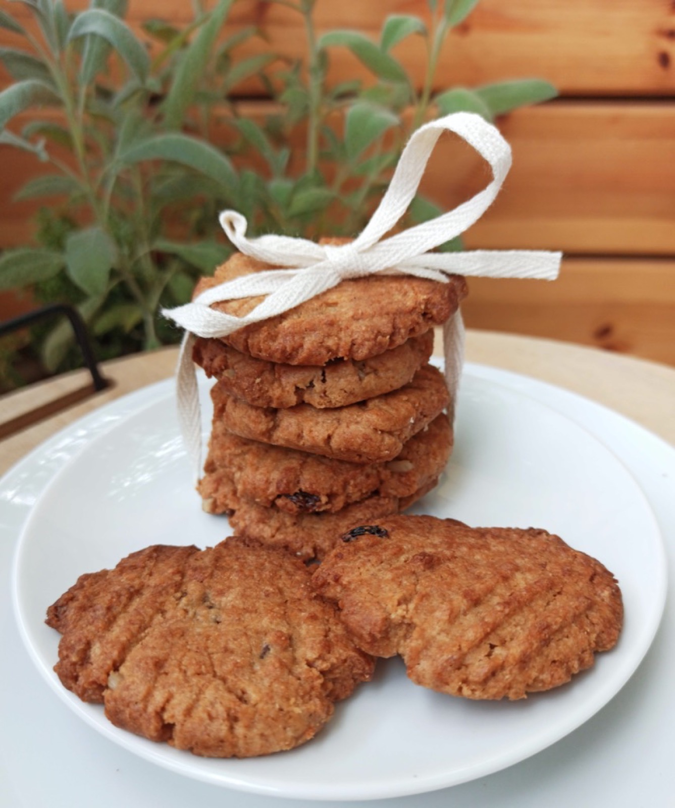 Ciastka z masła orzechowego. Bez jaj, nabiału, glutenu.